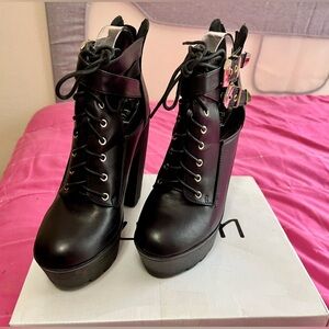 Black Platform Boots